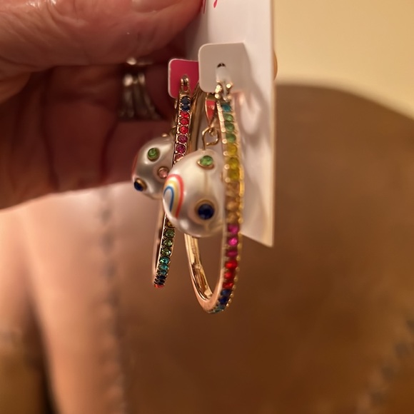 Betsey Johnson Rainbow Multi-Color Stones Snap Bar Close Hoop Earrings - Picture 2 of 10